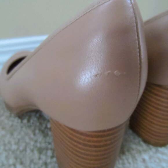 Clark’s High Heel Beige  Shoes - Size 7.5 - Picture 10 of 13
